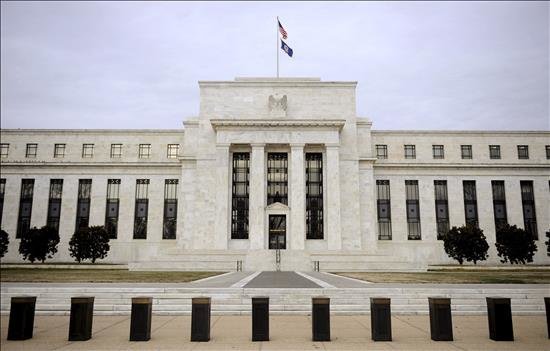 Imagen de la sede de la Reserva Federal estadounidense (Fed) en Washington. EFE/Archivo